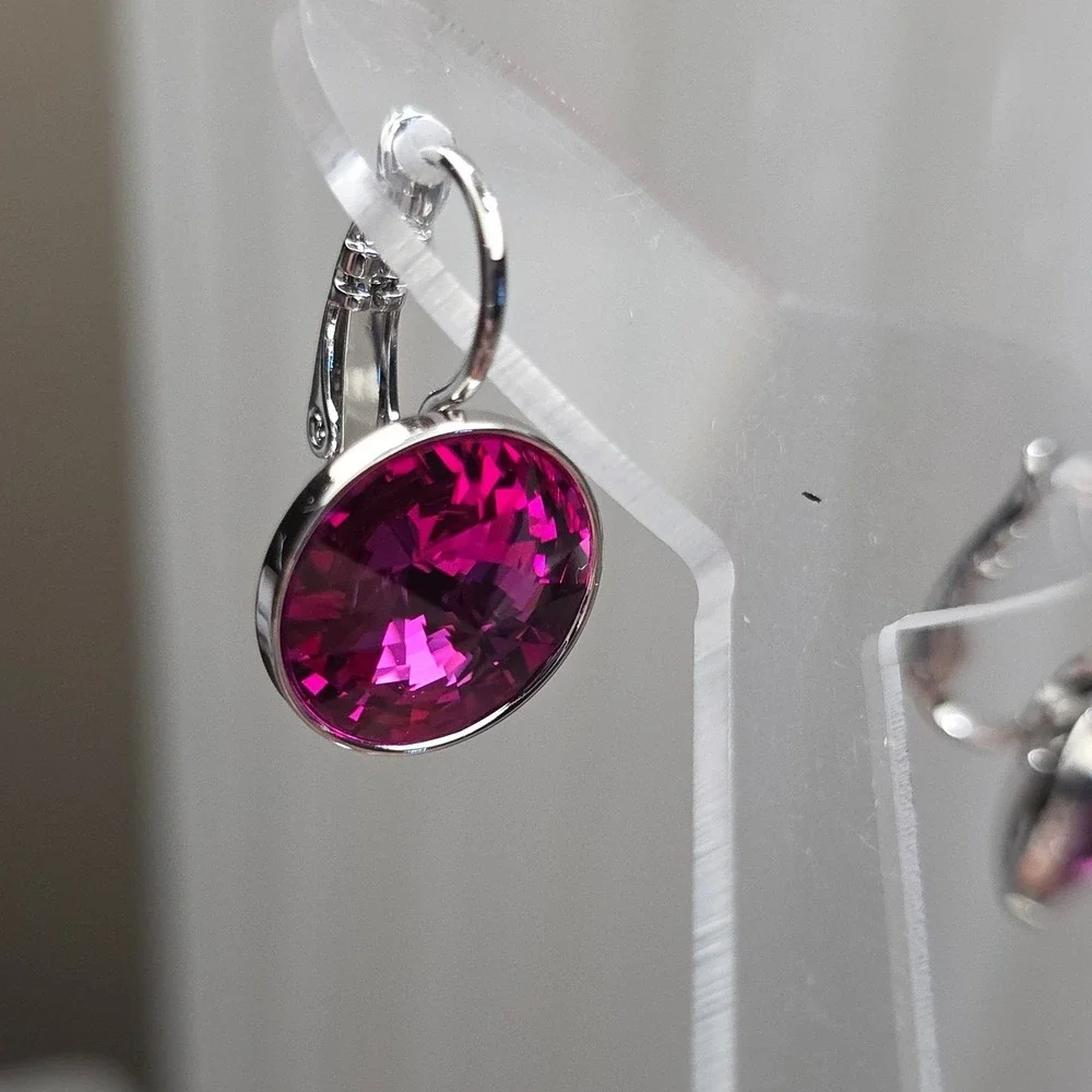 NWT FuchsiaPink Swarovski Elements 13mm Leverback Earrings PlatinumPlatedㅇ Shiny